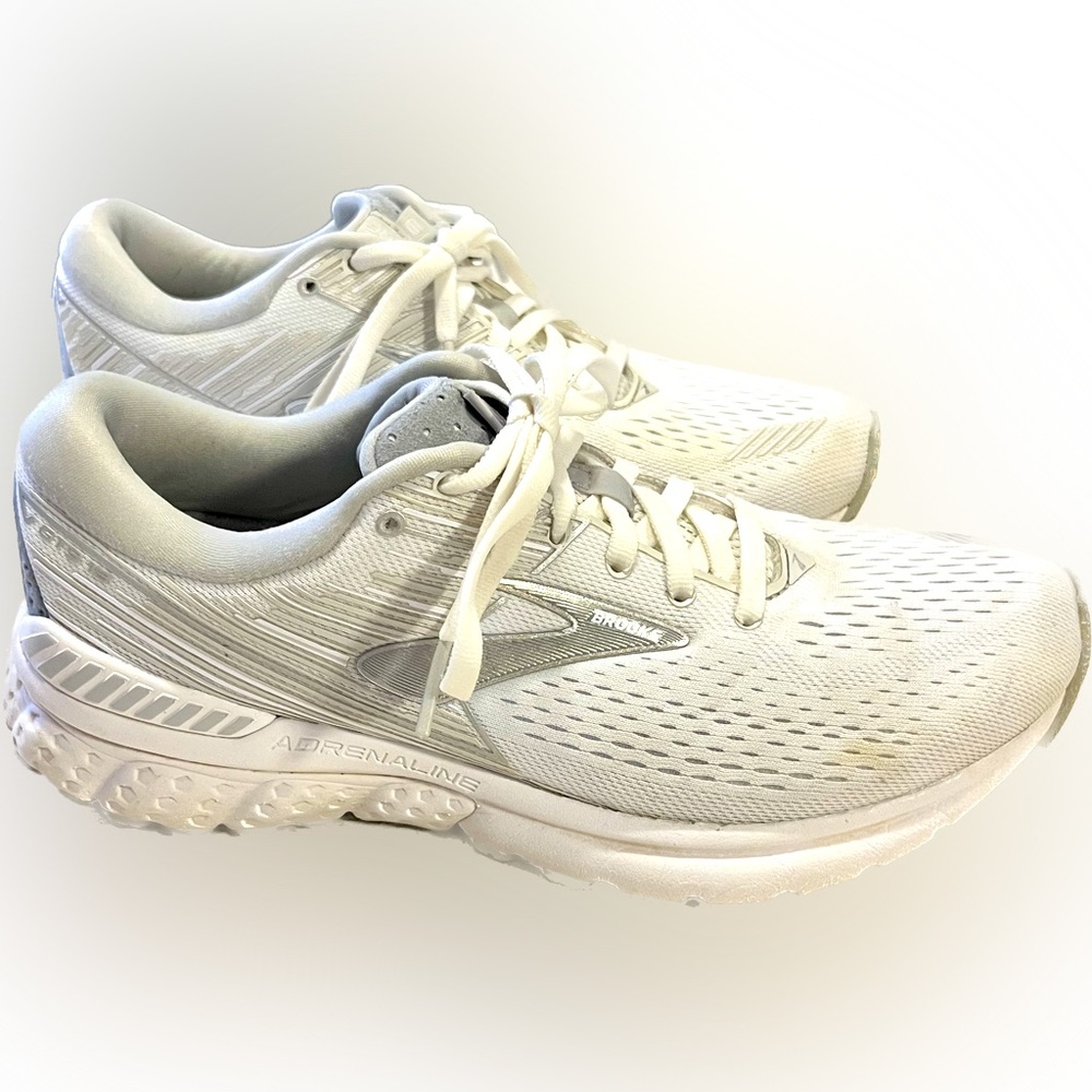 Brooks Adrenaline shoes
